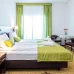Kaniowka Resort- Relaks W Gorach Z Basenem, Sauna I Jacuzzi Resort *
