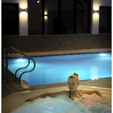 Kaniowka - Relaks W Gorach Z Basenem, Sauna I Jacuzzi *
