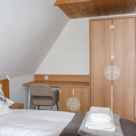Курортный комплекс Kaniowka Resort- Relaks W Gorach Z Basenem, Sauna I Jacuzzi Бялка-Татшаньска