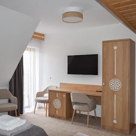 Курортный комплекс Kaniowka Resort- Relaks W Gorach Z Basenem, Sauna I Jacuzzi Бялка-Татшаньска