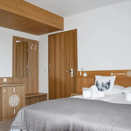 Kaniowka Resort- Relaks W Gorach Z Basenem, Sauna I Jacuzzi