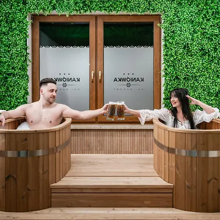 Kaniowka - Relaks W Gorach Z Basenem, Sauna I Jacuzzi Üdülőközpont *