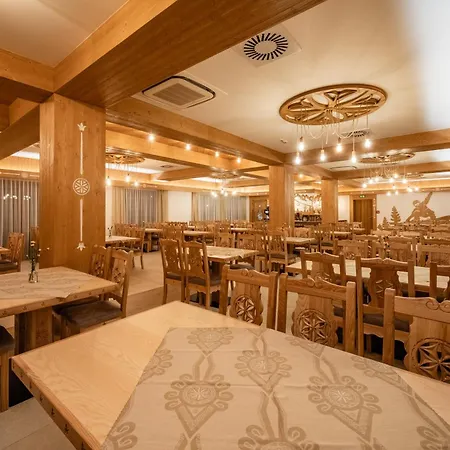 Resort Kaniowka Resort- Relaks W Gorach Z Basenem, Sauna I Jacuzzi *